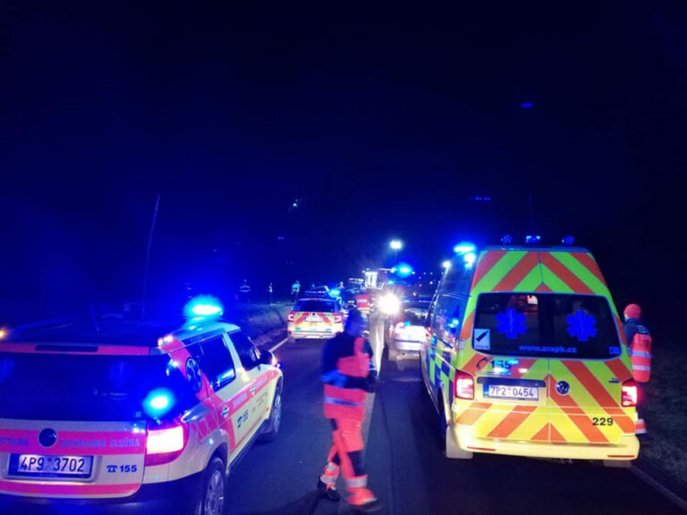 nehoda_izs_zachranka_sanitni_vuz