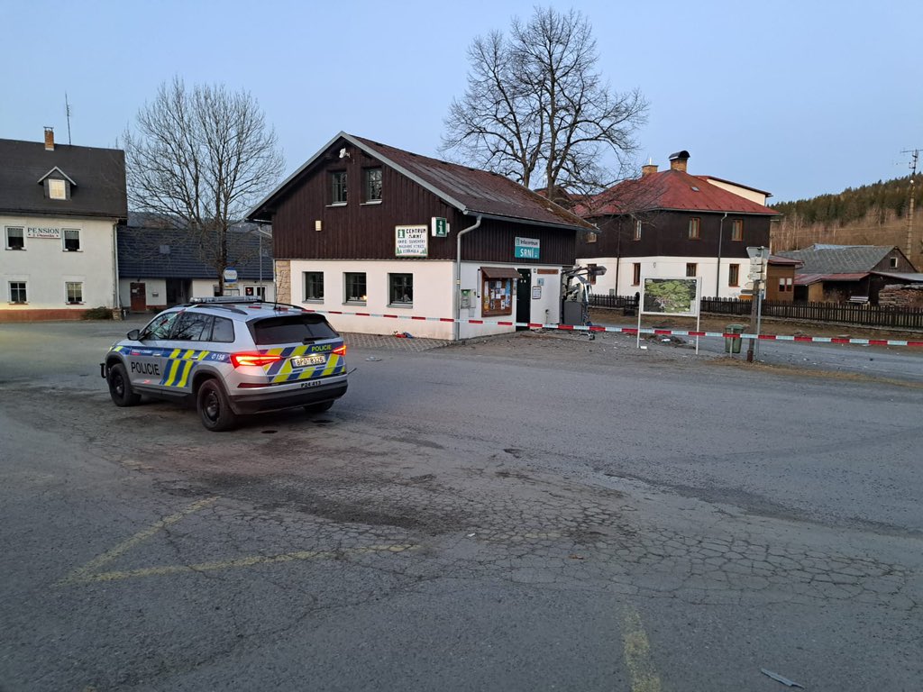 Výbuch bankomatu v Srní. Foto: Policie ČR