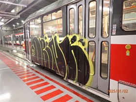 Brno bojuje s vlnou vandalismu v MHD. Foto: DPMB