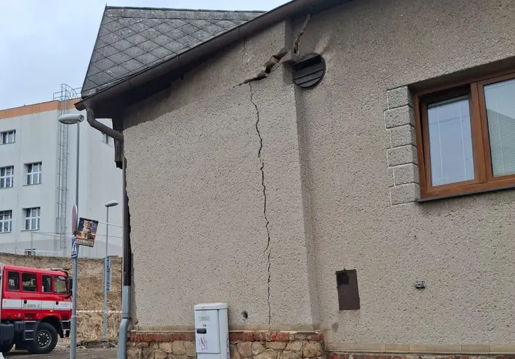 Výbuch v kočičí kavárně v Havlíčkově Brodě. Foto: Policie ČR