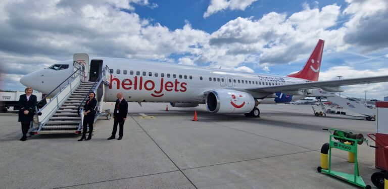 letadlo_bluestyle_hellojets_boeing