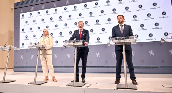vlada_cernochova_fiala_rakusan