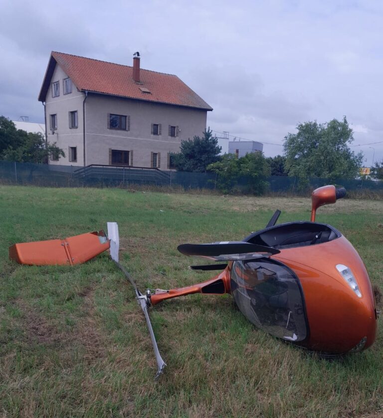 pad_vrtulnik