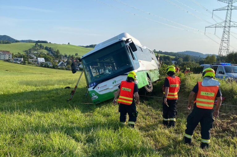nehoda_autobus