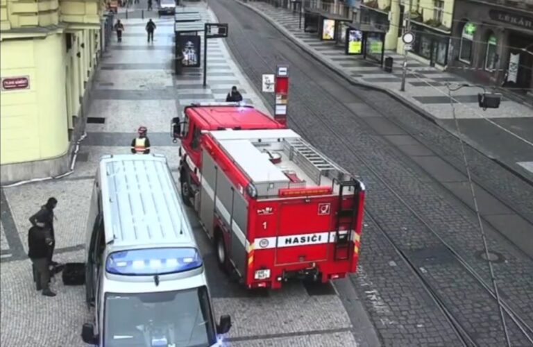 zavazadlo_pyrotechnik_policie_praha
