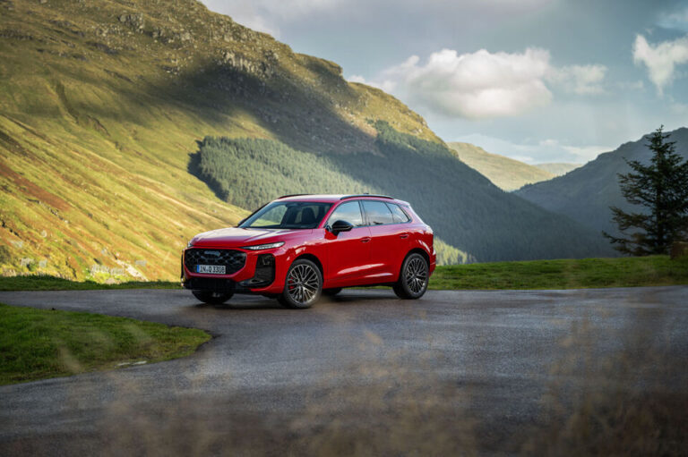 audi_q3