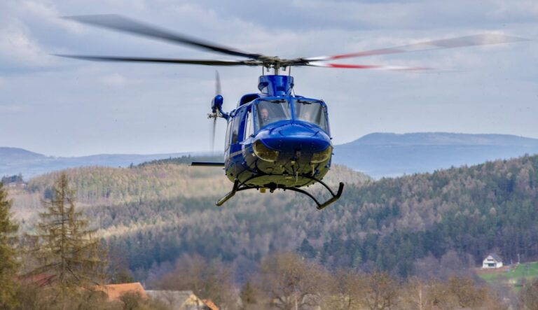 vrtulnik_bell_412_policie_ilustracni