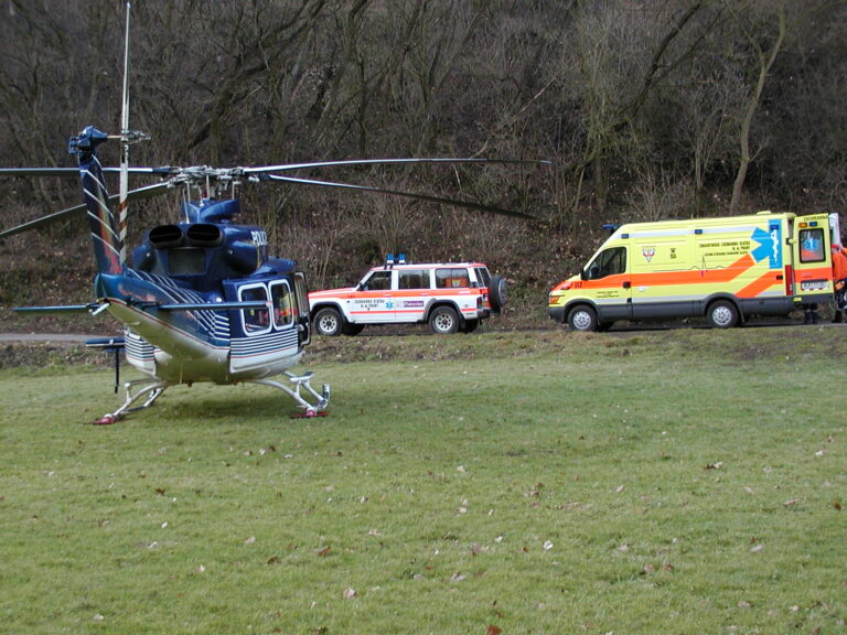 vrtulnik_bell_412_policie_ilustracni