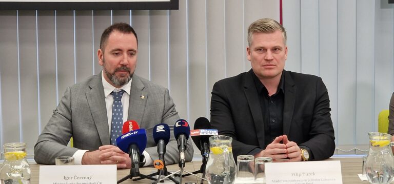 ministr_cerveny_jednal_s_sefy_narodnich_parku