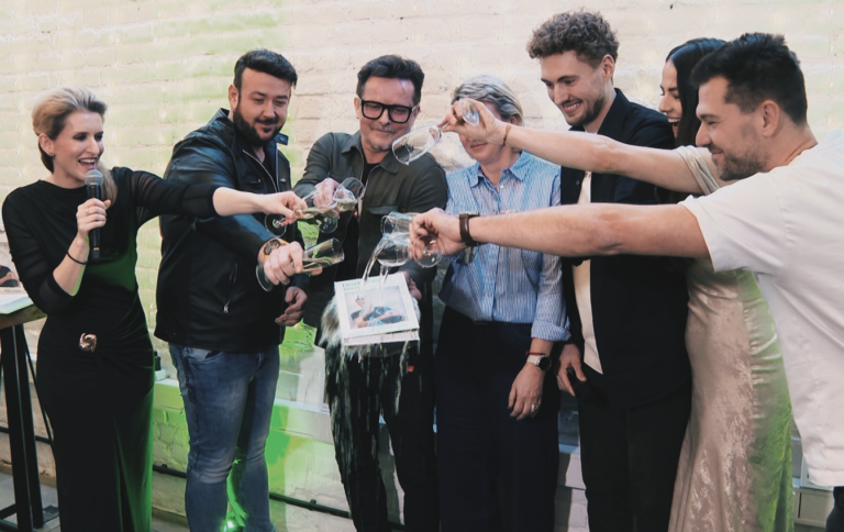 krest-knihy-vojta-urban