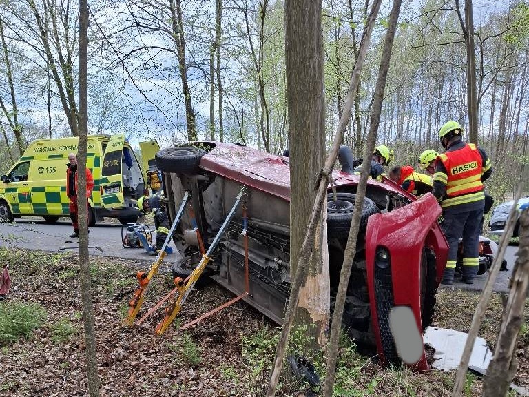 pri-predjizdeni-zemrel-mlady-ridic